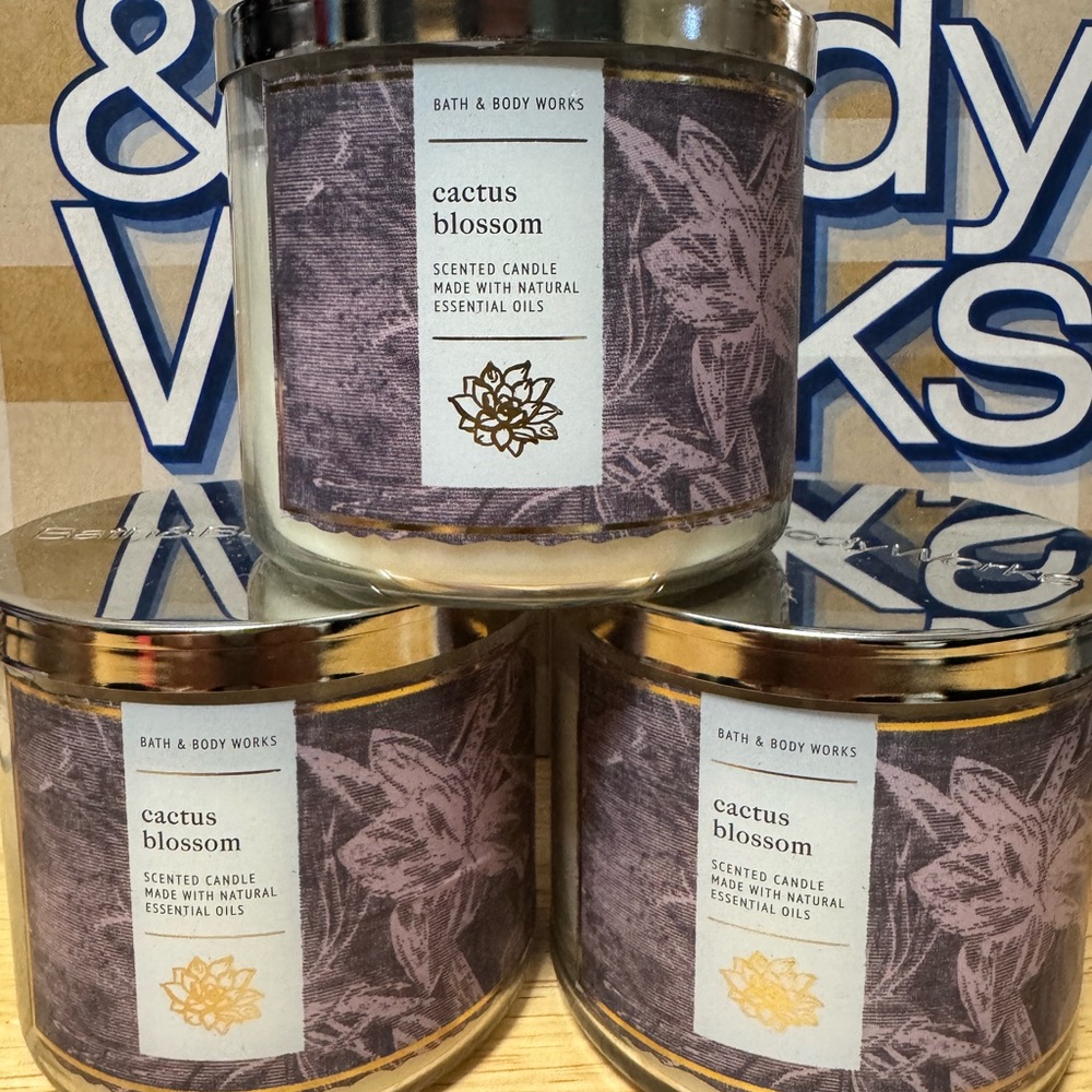 Bath & Body Works Cactus Blossom Scented Candle - Purple and Gold